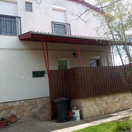 Budai Vam Apartmanhaz Pécs Exterior foto