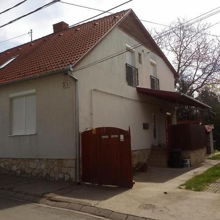 Budai Vam Apartmanhaz Pécs Exterior foto