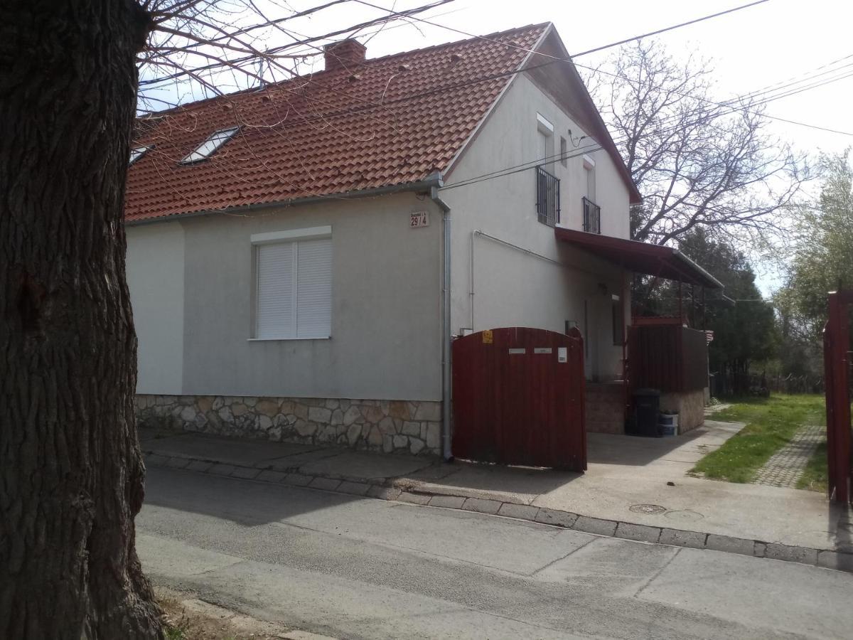 Budai Vam Apartmanhaz Pécs Exterior foto