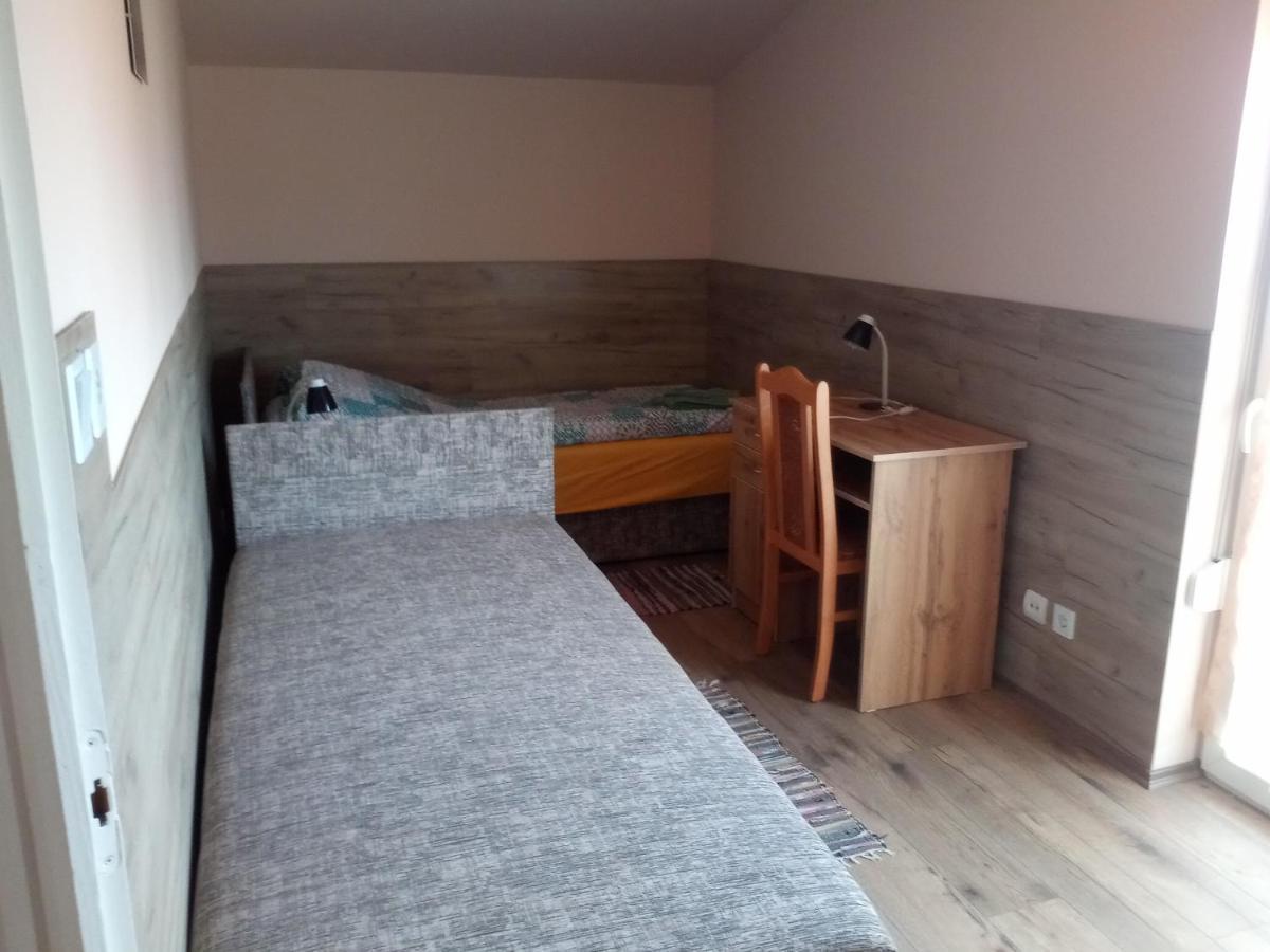 Budai Vam Apartmanhaz Pécs Exterior foto